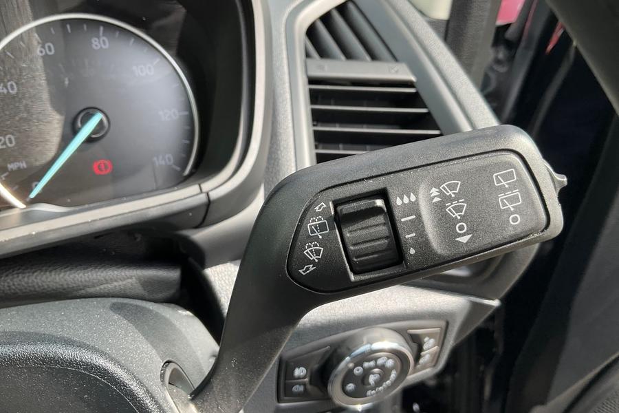 Ford EcoSport Photo autoimg-93104fd3974a084f1fd257394c6121ce6b2d9e16.jpg