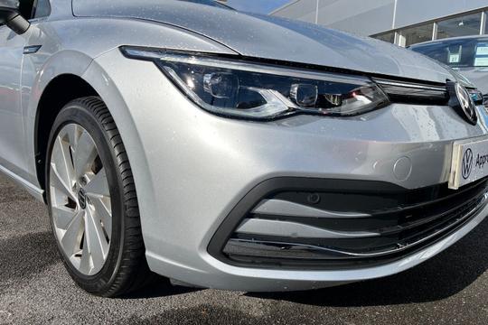 Volkswagen Golf Photo autoimg-9310bdaddfdcf5199495d5531e768a54c61ab981.jpg