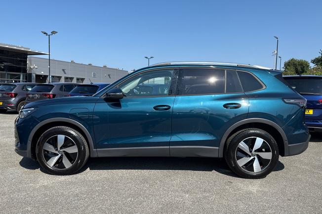 VOLKSWAGEN Tiguan Photo 40