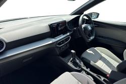 SEAT Arona Photo 2
