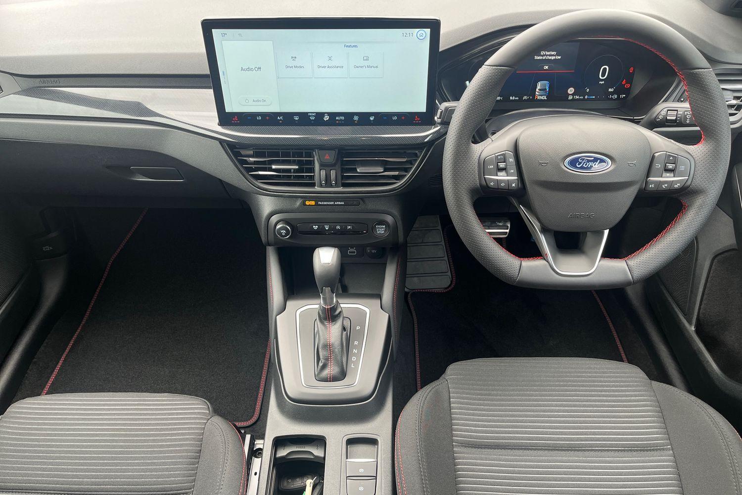 Ford FOCUS Photo 9