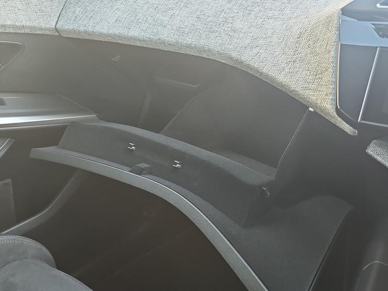 Used Peugeot 3008 KW74UYF 31