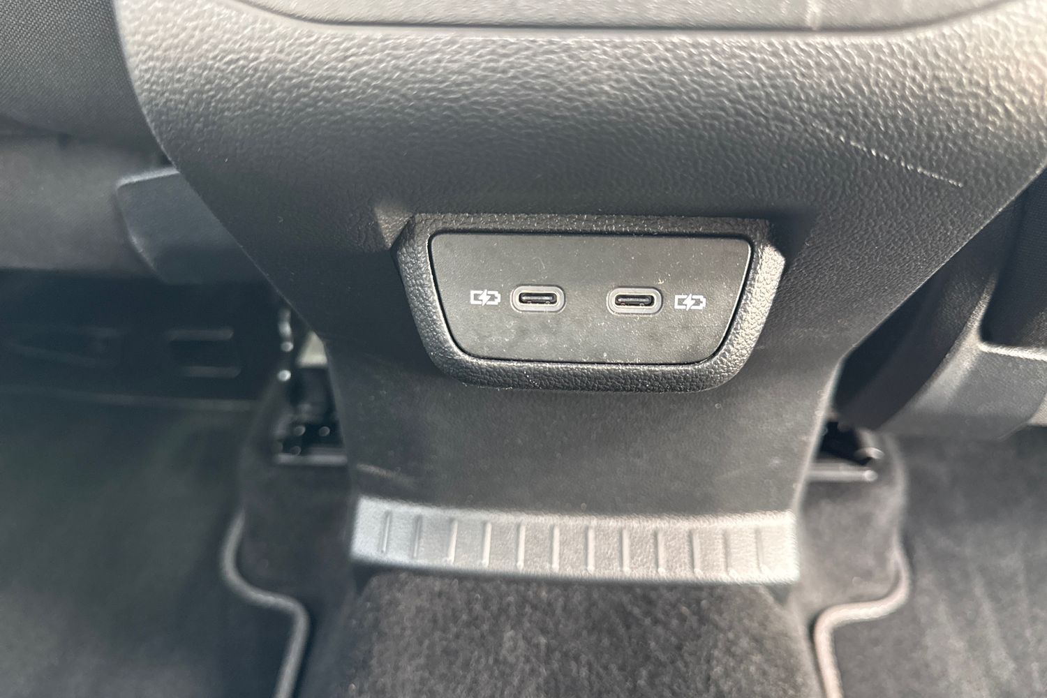 Volkswagen T-CROSS Photo 30