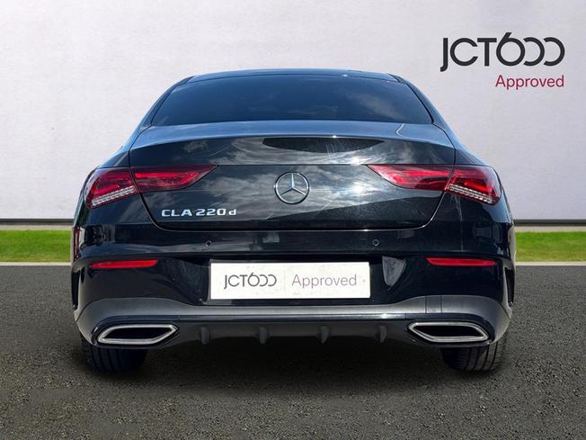 MERCEDES-BENZ CLA Photo 7