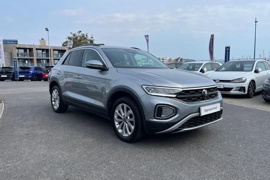 Volkswagen T-roc Photo autoimg-932bd37614f1168c4b5e139890859af384b12ed2.jpg