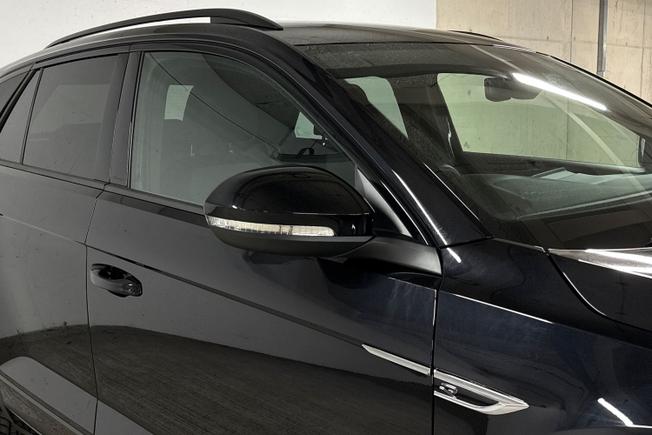 Volkswagen T-Roc Photo 20