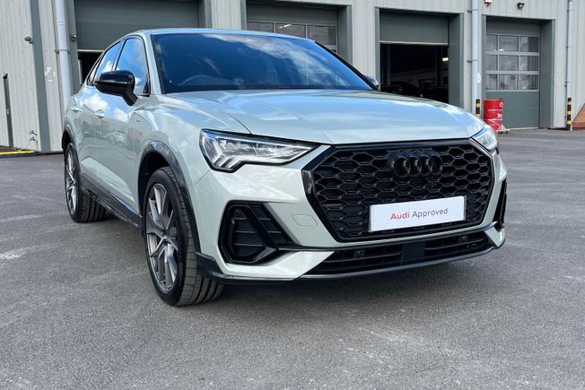Audi Q3 Photo 22