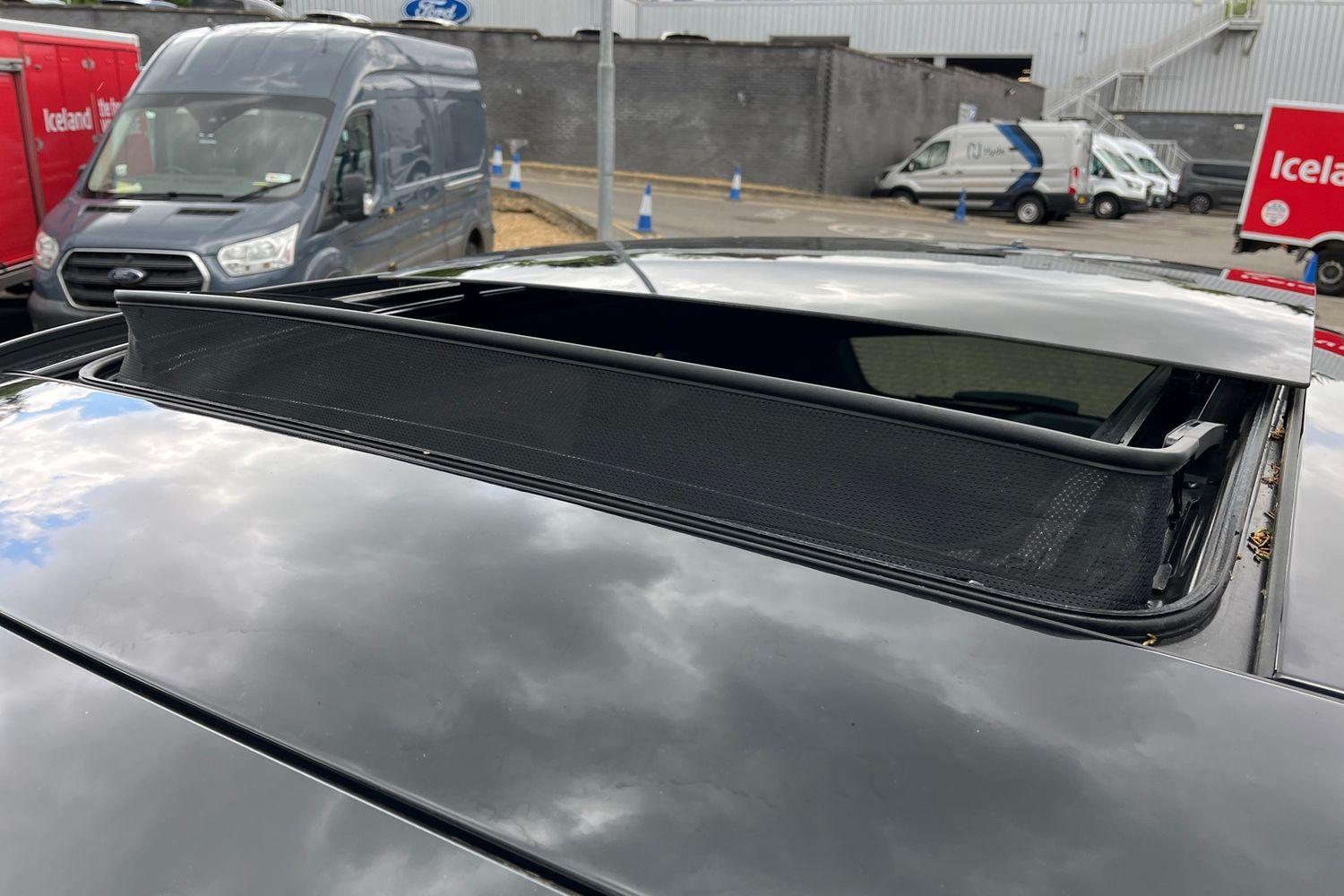 Ford Kuga Photo 34