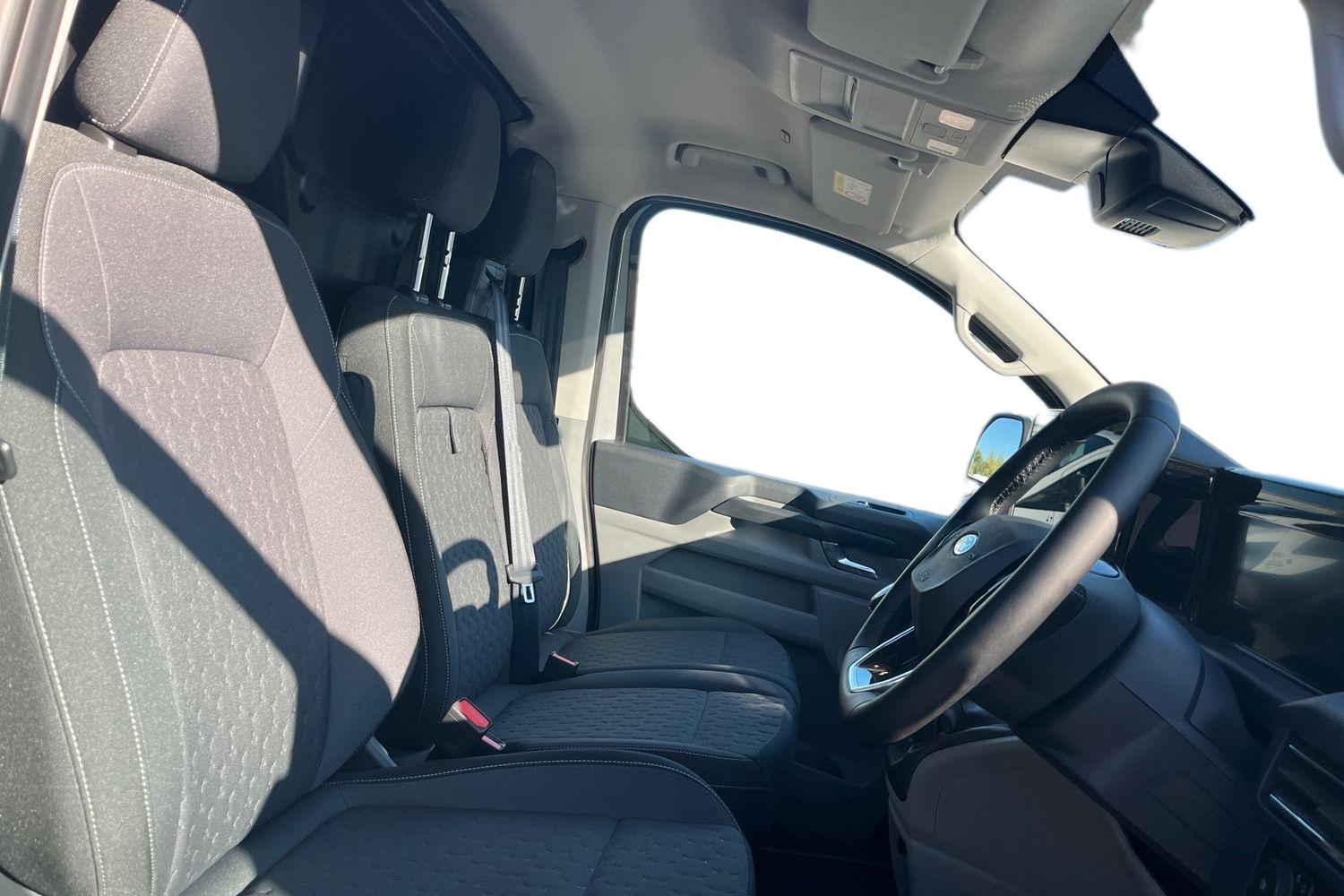 Ford TRANSIT CUSTOM Photo 10