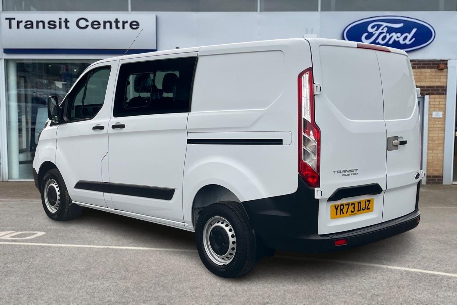 Ford Transit Custom Photo 1