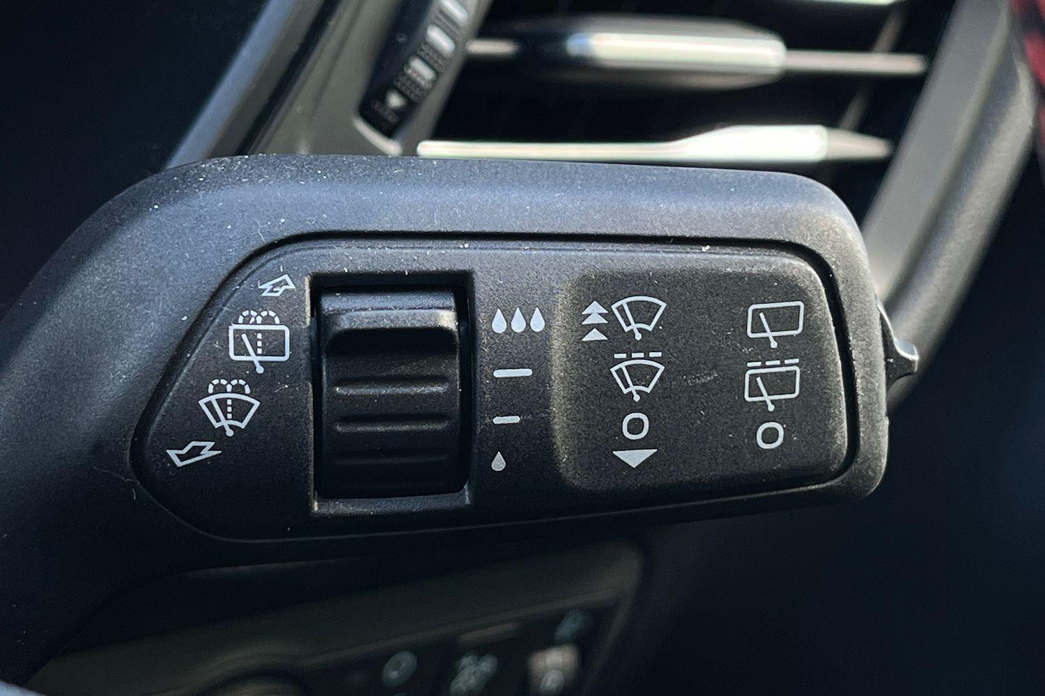 Ford Kuga Photo 14