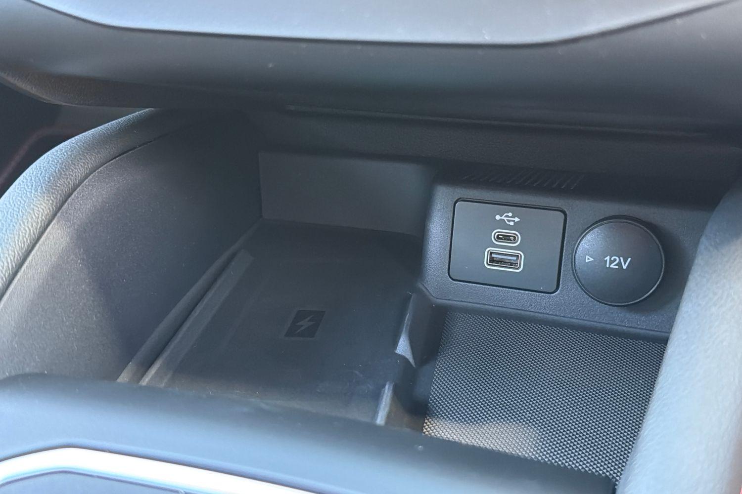 Ford FOCUS Photo 27