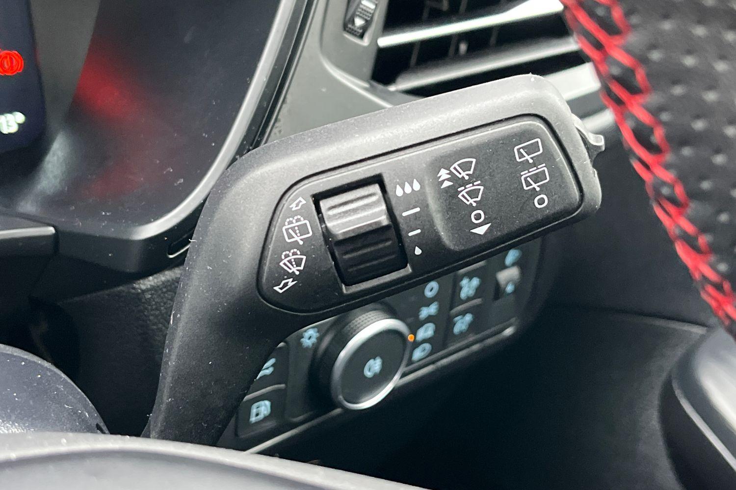 Ford KUGA Photo 14