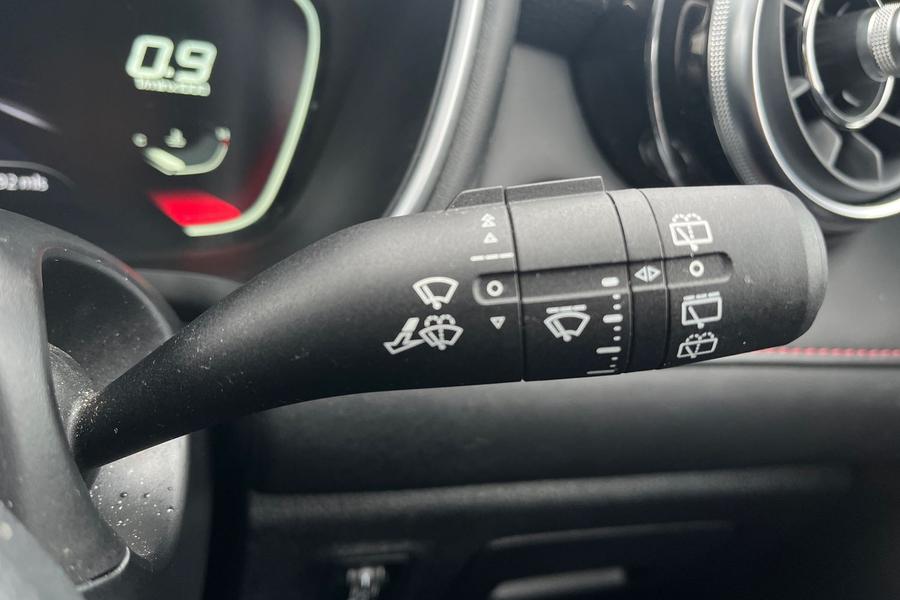 MG Motor UK HS Photo autoimg-934e945913c38b14e0bacbd542216643950e1e2d.jpg