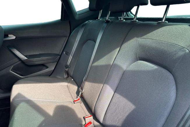 SEAT Arona Photo 9