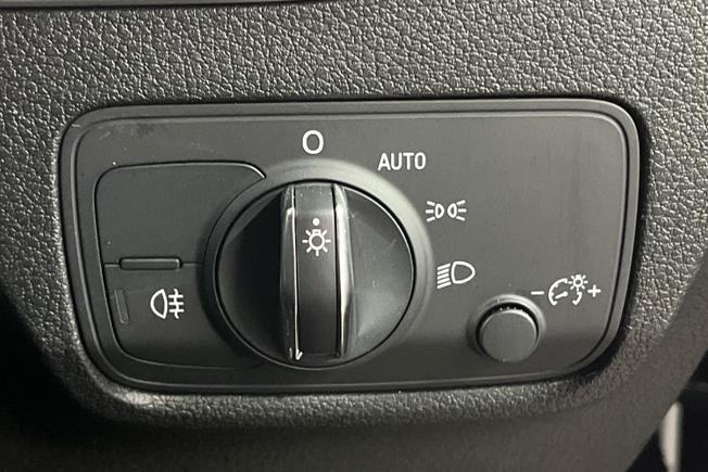 AUDI Q2 Photo 24
