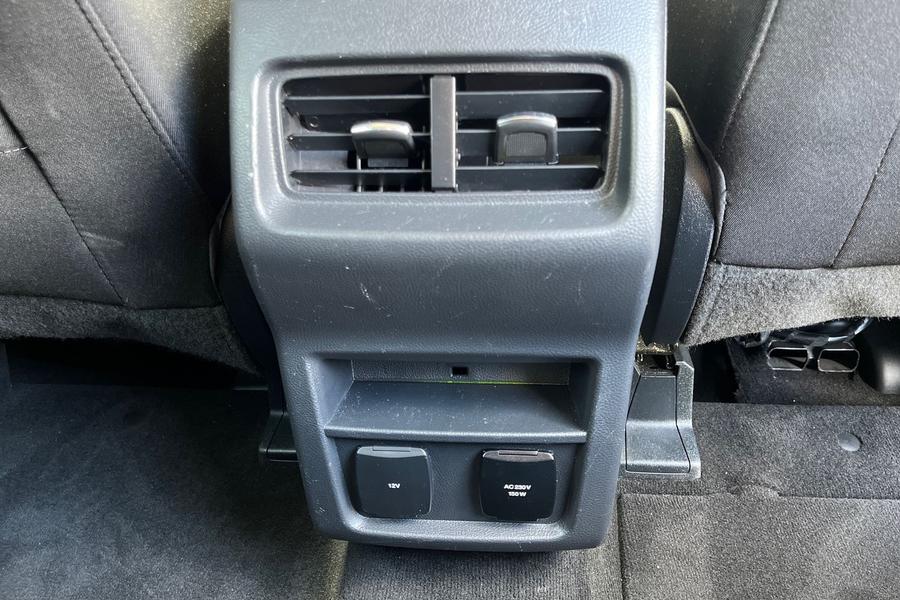 Ford Galaxy Photo autoimg-9358c7e695f64740f9ff59b563d5f602e64687d1.jpg