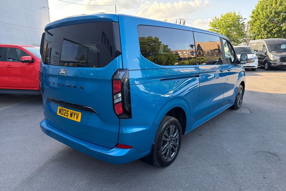 Used FORD TOURNEO CUSTOM MD25WYV 39
