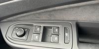 Volkswagen Golf Photo 16