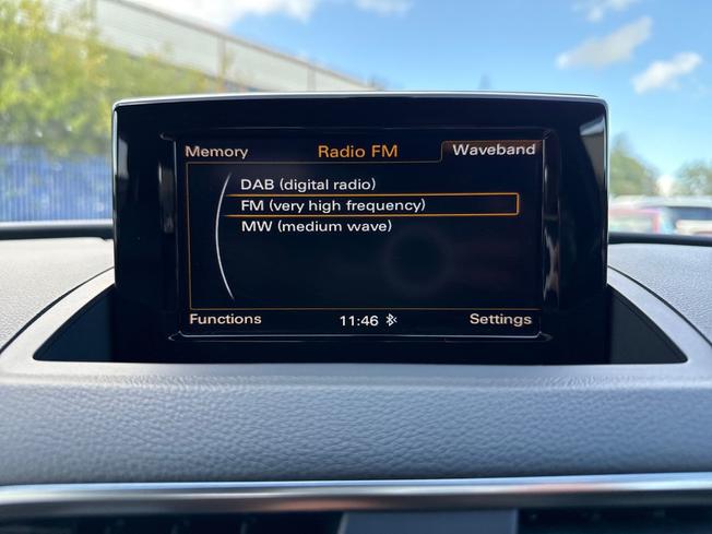 AUDI Q3 Photo 40