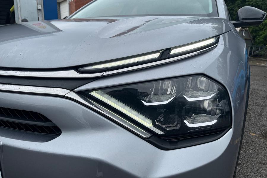 Citroen C4 Photo autoimg-935fe5bd0ed0fe063b82da4e9f952306b19a1bb4.jpg