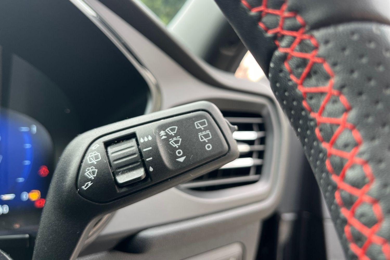 Ford KUGA Photo 14