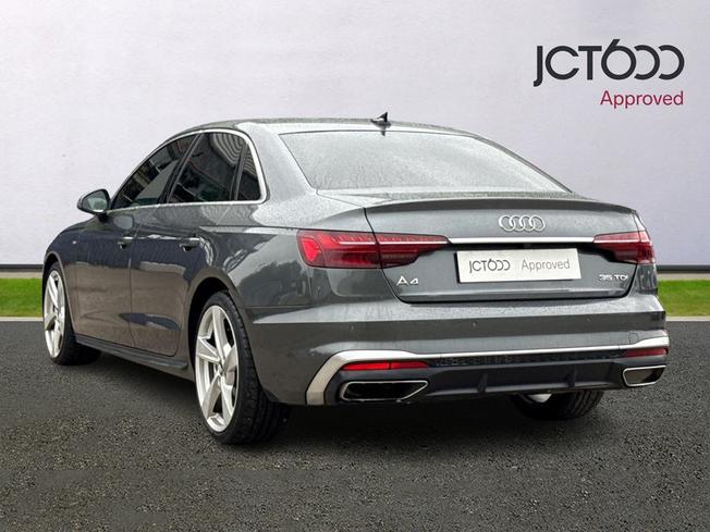 AUDI A4 Photo 3