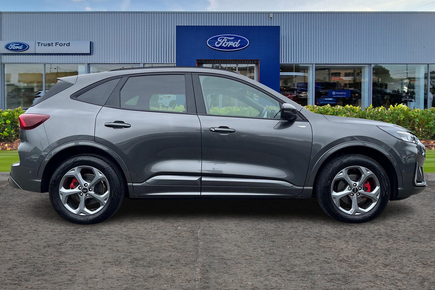 Ford Kuga Photo 2