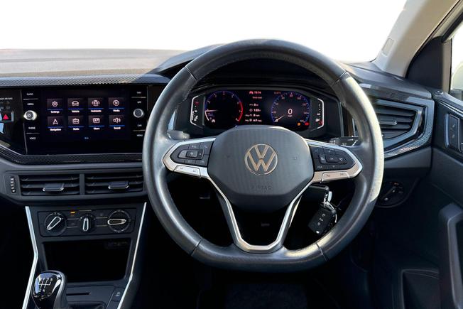 VOLKSWAGEN Polo Photo 11