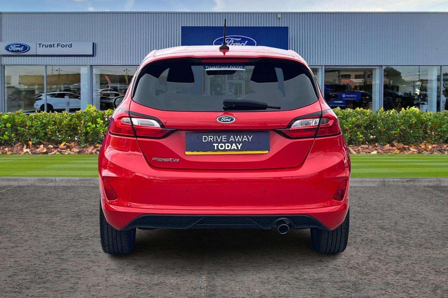 Ford FIESTA Photo 6