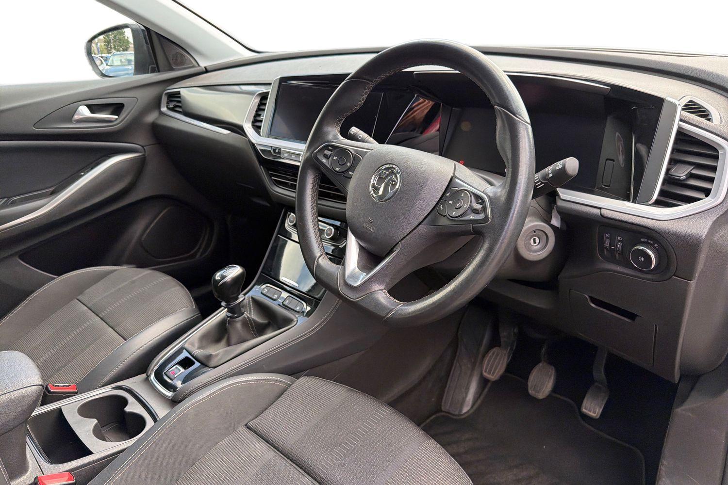 Vauxhall GRANDLAND Photo 8
