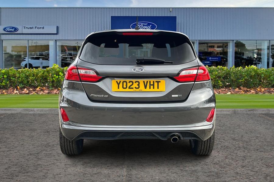 Ford FIESTA Photo autoimg-938b1d953340861b1238b4a6d4c7d9ce34d87819.jpg