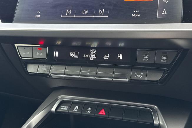 AUDI A3 Photo 37