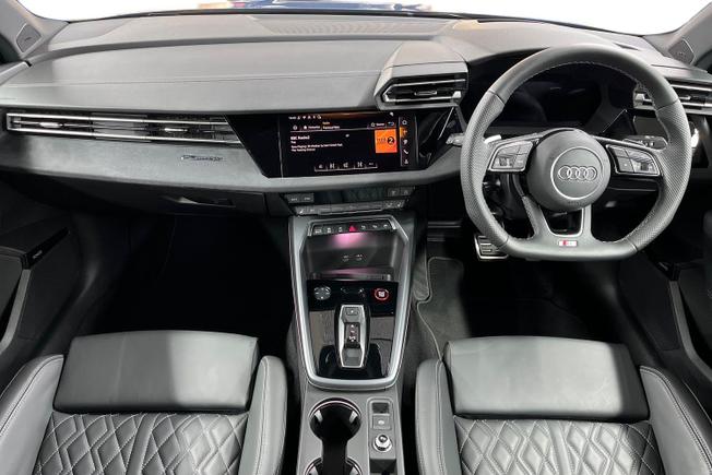 AUDI S3 Photo 10