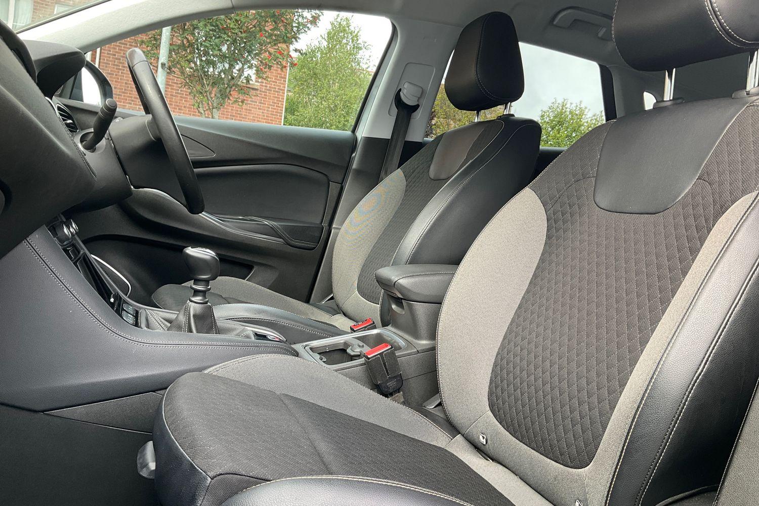 Vauxhall GRANDLAND X Photo 18