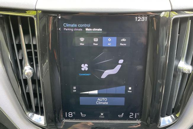 VOLVO XC60 Photo 26