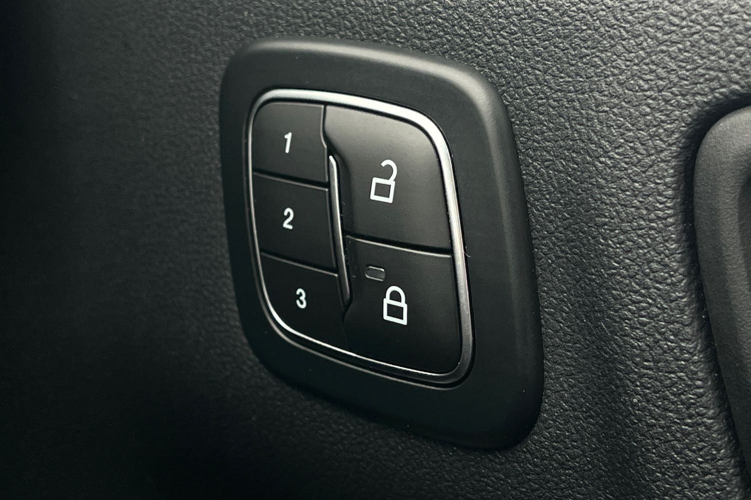 Ford KUGA Photo 27