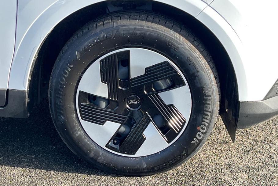 Used FORD E-TRANSIT COURIER YO75HFX 37