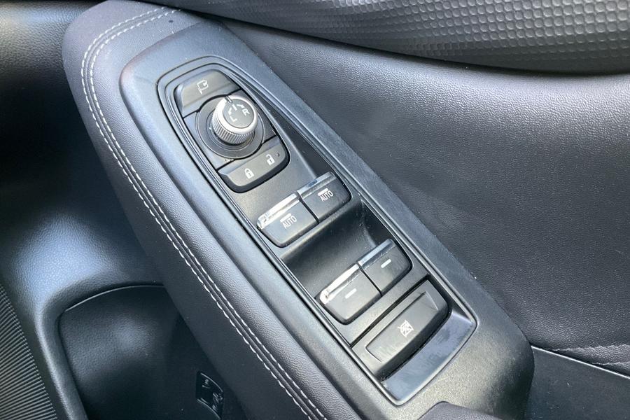 Subaru FORESTER Photo autoimg-9394944911c156e5ac3c222b960250b2e41cef11.jpg