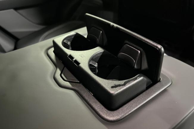 AUDI Q8 Photo 31
