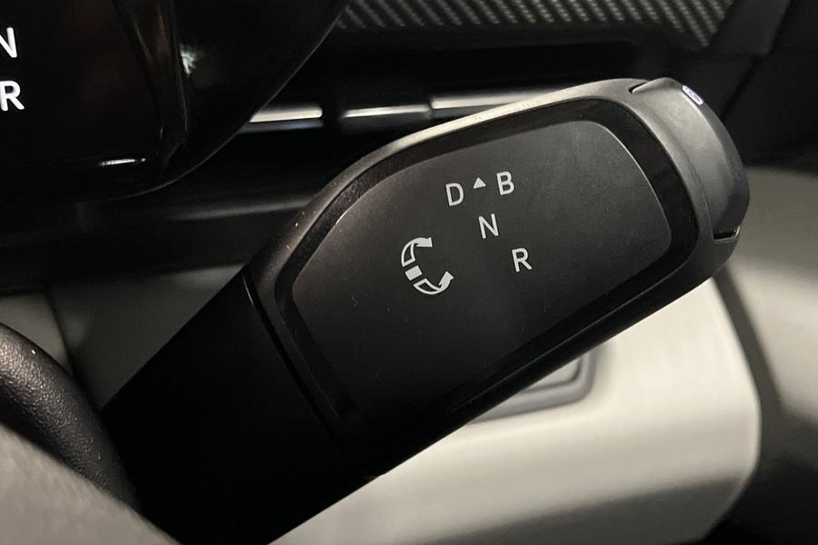 Ford Explorer Photo autoimg-93983dd7d5d41bae0cfddded80ff06160fb074f3.jpg