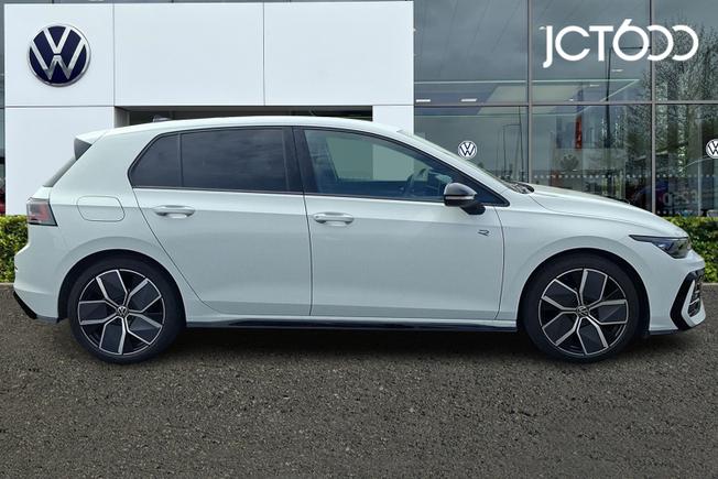 Volkswagen Golf Photo 4
