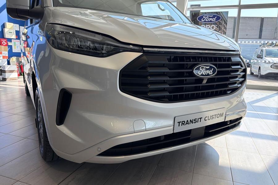 Ford TRANSIT CUSTOM Photo autoimg-939ac55aa6a6f2e0e63eb4d45854c11252385c16.jpg