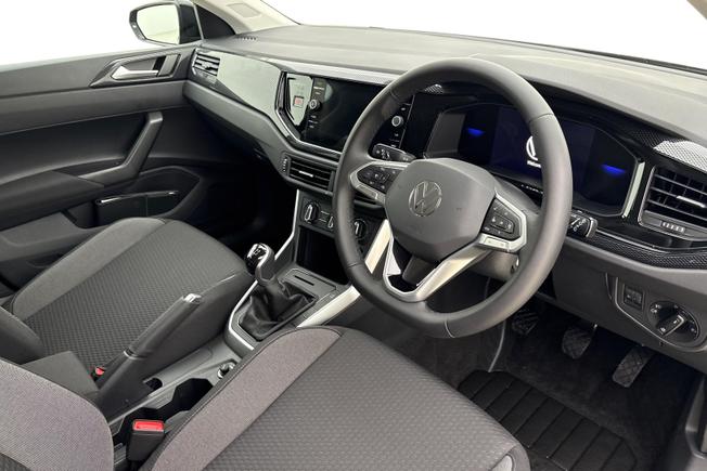 VOLKSWAGEN Polo Photo 6
