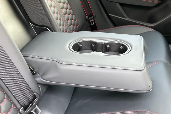 AUDI RS3 Photo 41