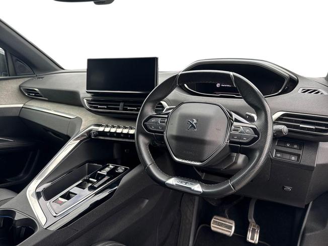 PEUGEOT 5008 Photo 6