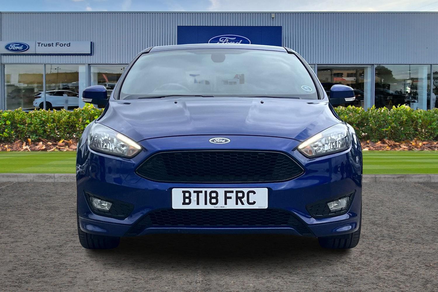 Ford Focus Photo 5
