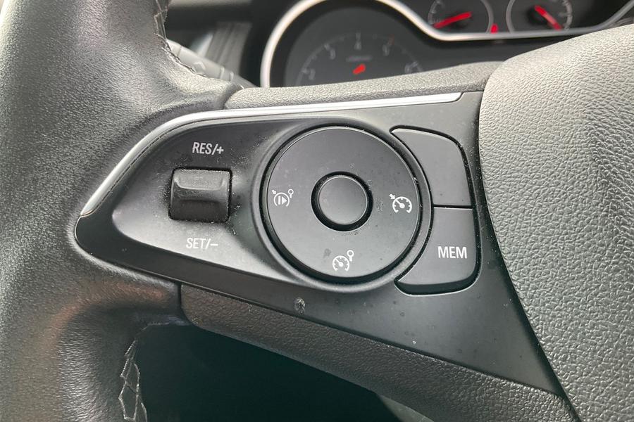 Vauxhall GRANDLAND X Photo autoimg-93a40087a559e580117b83948b8da615cbfbcd97.jpg