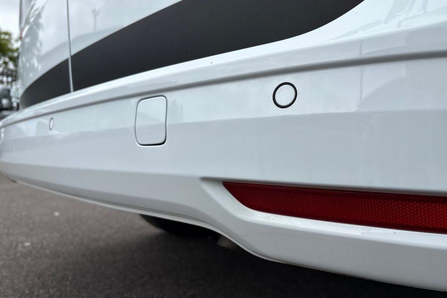 Ford TRANSIT CONNECT Photo autoimg-93a6aa6144b03a2dce39945f6c2ea4361e8b3963.jpg