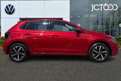 VOLKSWAGEN Polo Photo 4
